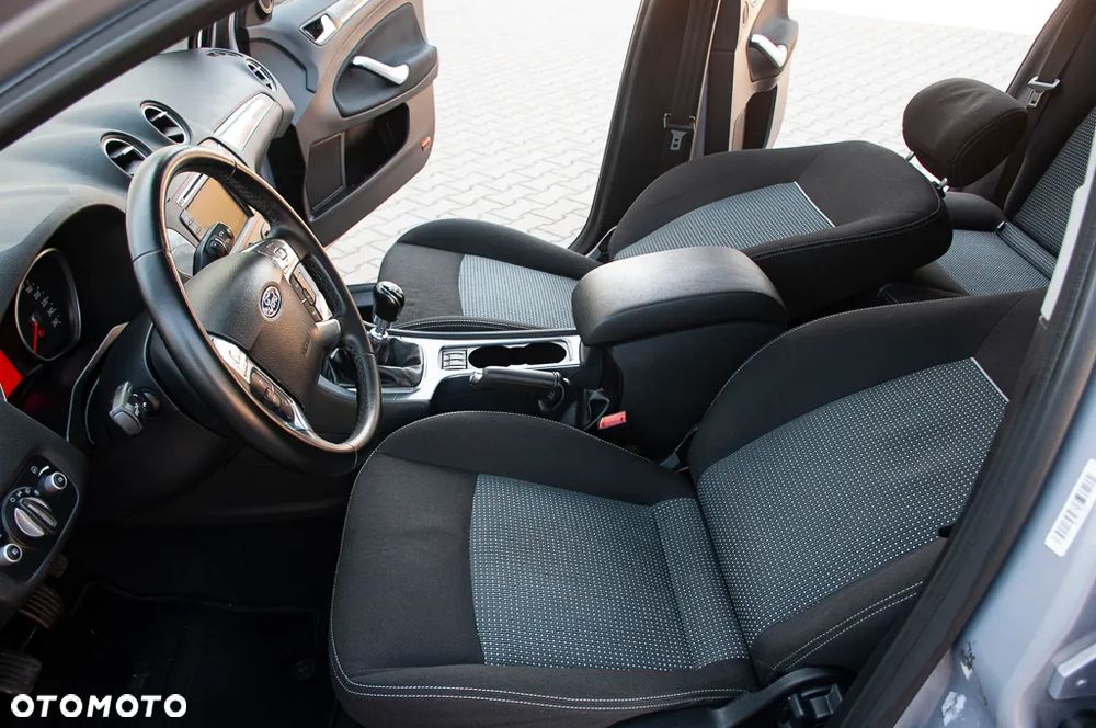 Ford Mondeo 2.0 TDCi Champions Edition - 27