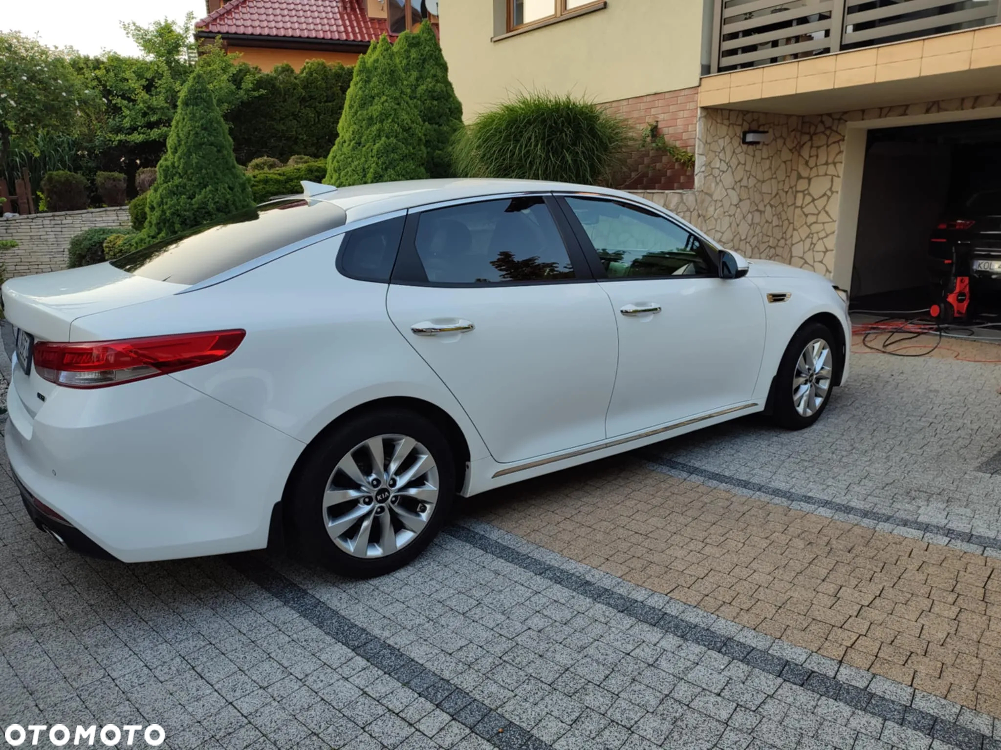 Kia Optima 1.7 CRDI L - 2