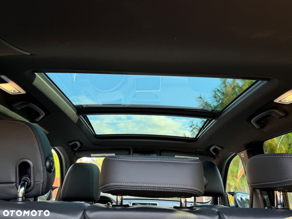 BMW X1 xDrive28i xLine - 23