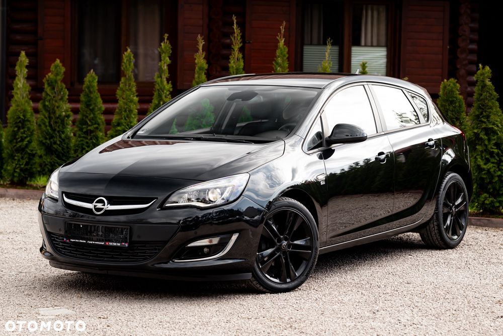 Opel Astra 1.4 Turbo - 2