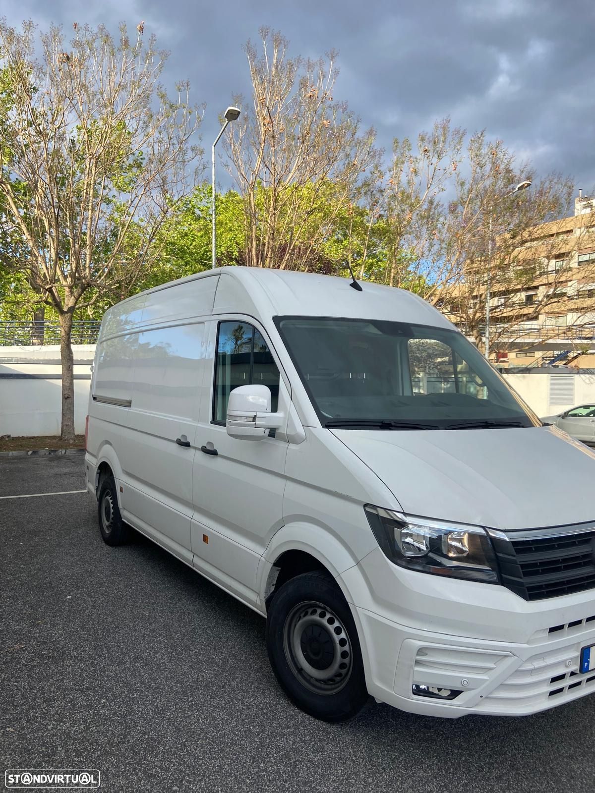 VW Crafter 35 2.0 TDI L3H3 Net Aut. - 1