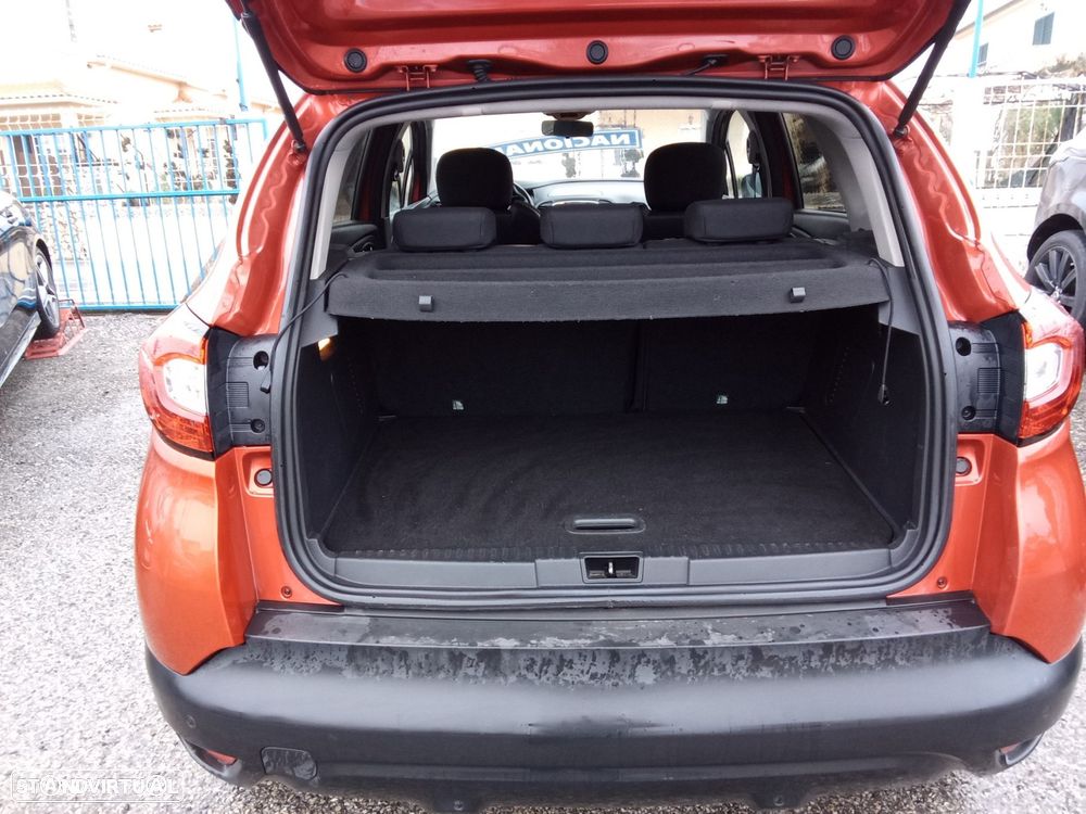 Renault Captur 1.5 dCi Exclusive - 10