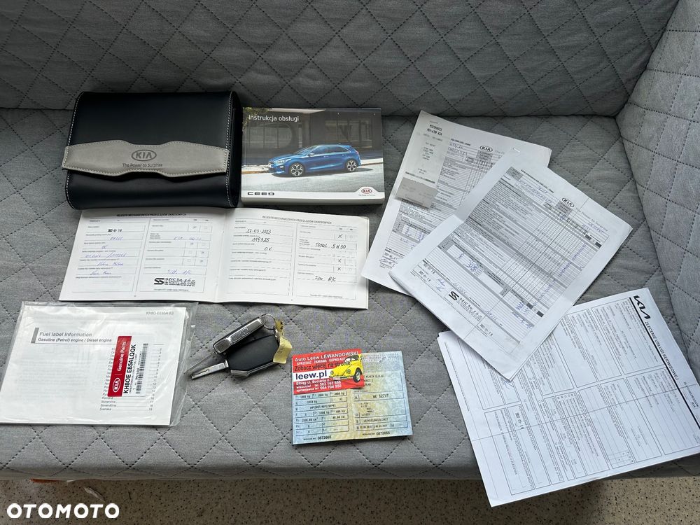 Kia Ceed 1.6 CRDi SCR L - 37