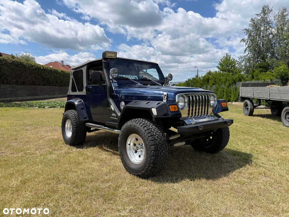 Jeep Wrangler - 3
