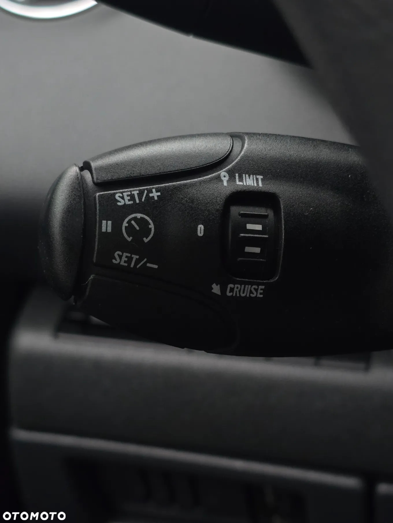 Peugeot 3008 1.6 HDi Premium - 34