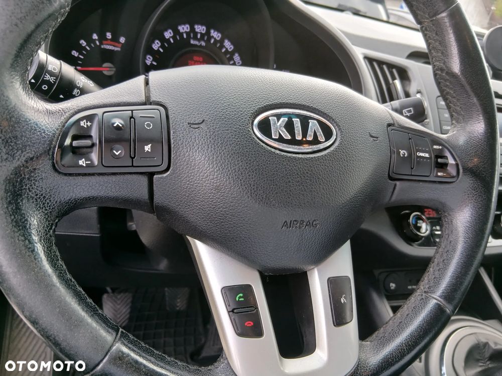 Kia Sportage 1.7 CRDI M 2WD - 10