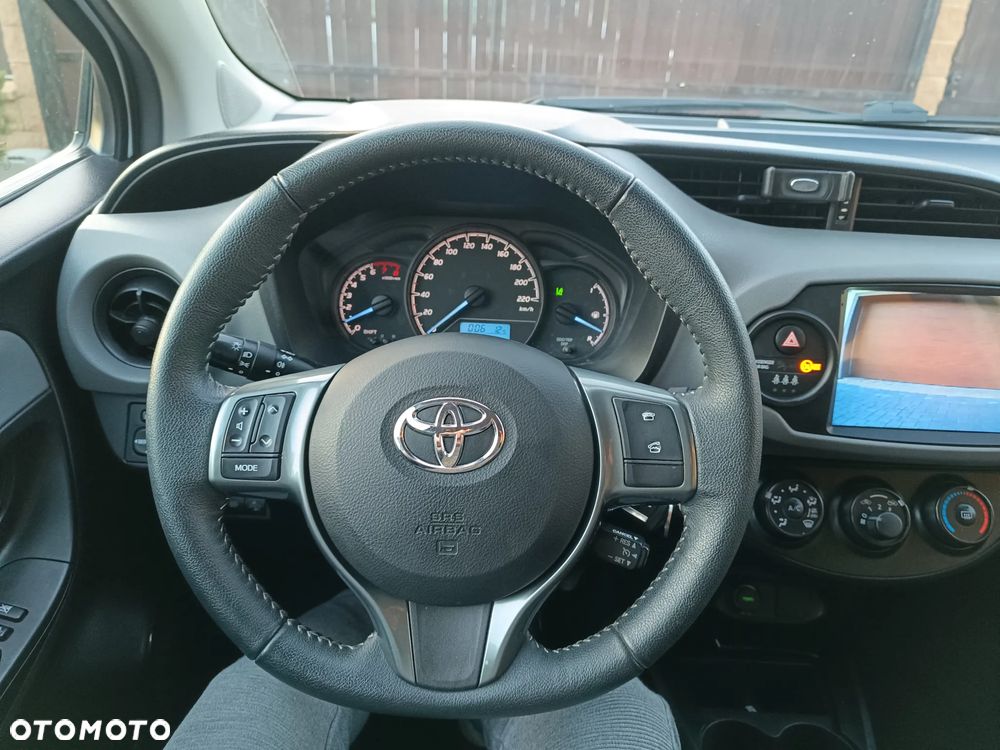 Toyota Yaris 1.0 Active - 8