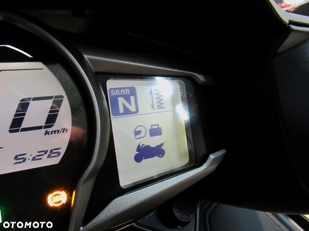 Yamaha FJR - 10