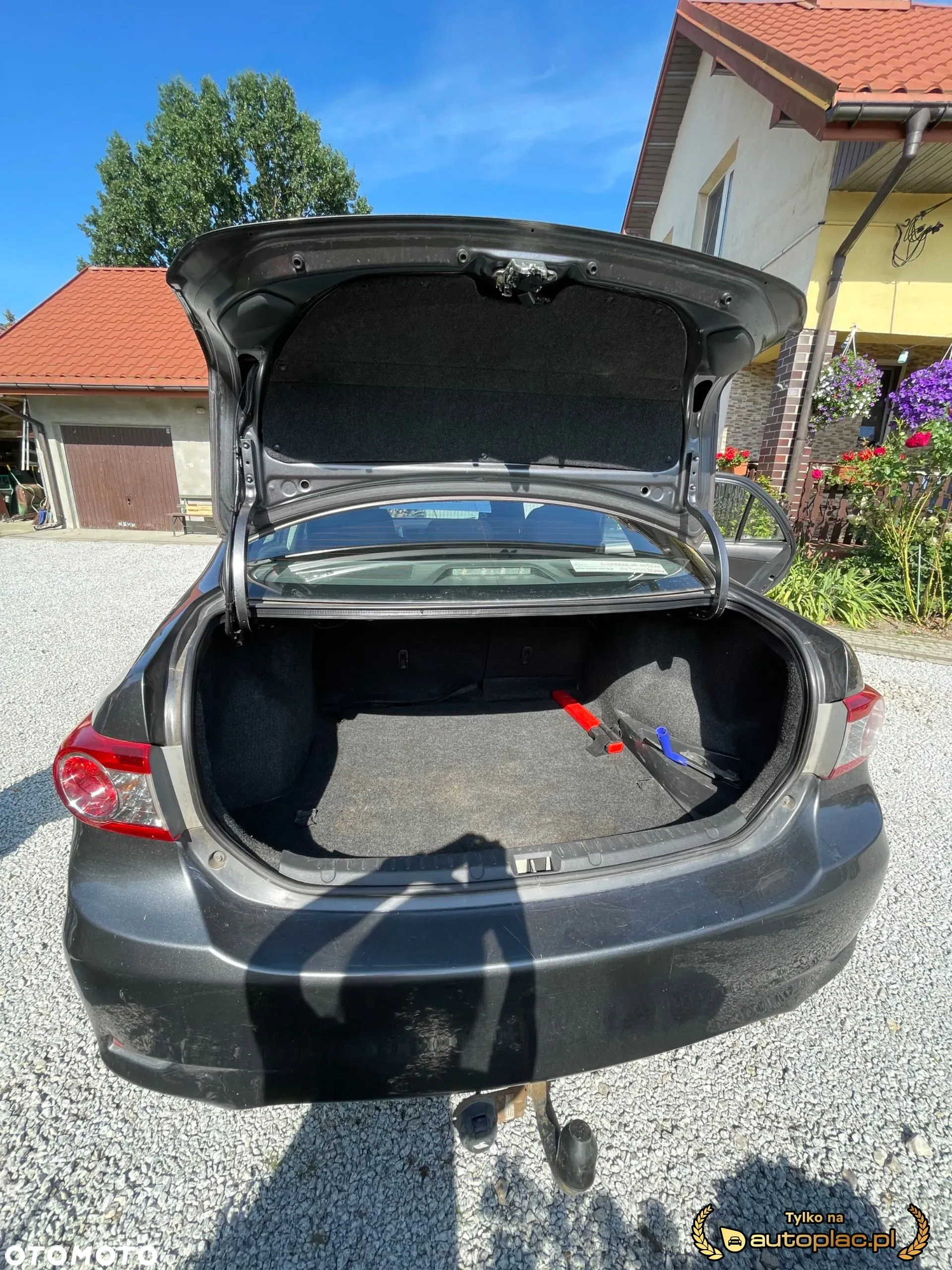 Toyota Corolla - 3