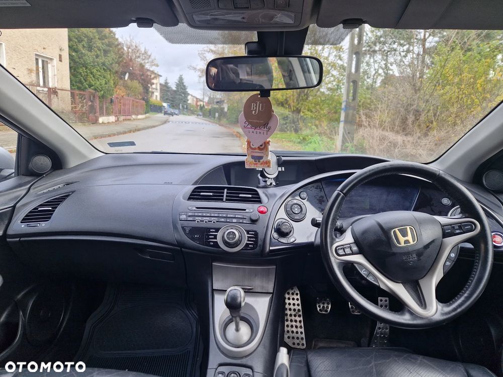 Honda Civic 1.8i-VTEC Executive - 3