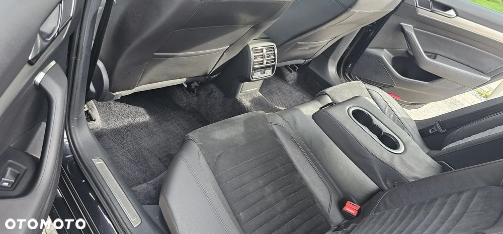 Volkswagen Passat Variant 2.0 TDI DSG (BlueMotion Technology) Highline - 8