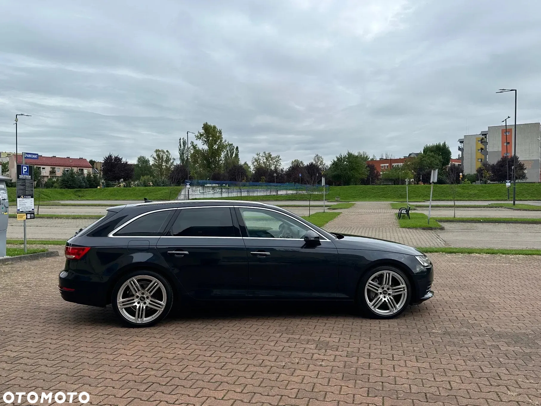 Audi A4 - 12