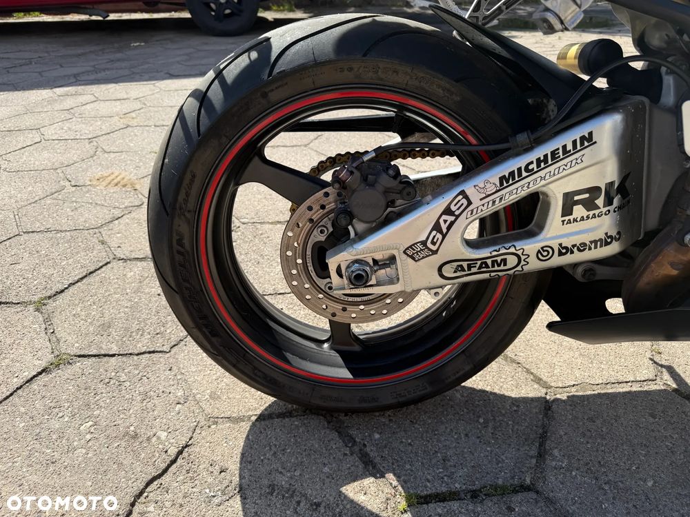 Honda CBR - 22