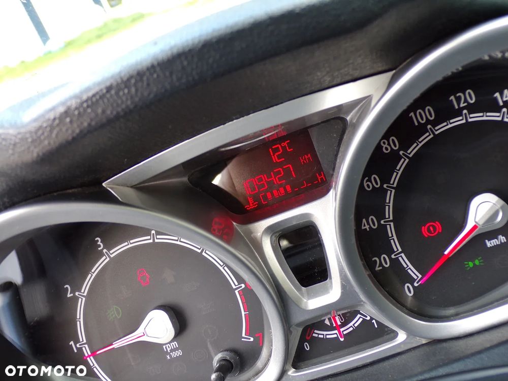 Ford Fiesta 1.25 Titanium - 17