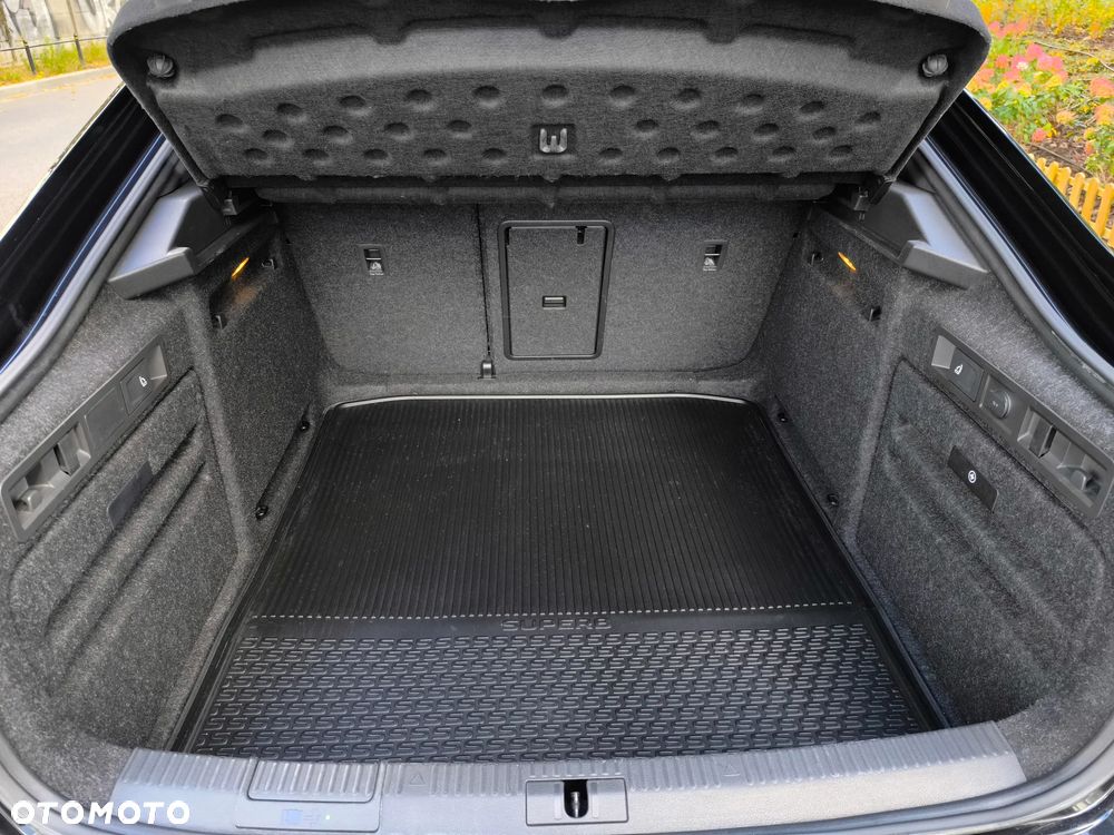Skoda Superb 2.0 TSI 4x4 Sportline DSG - 7