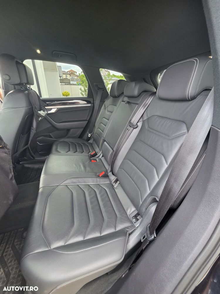 Volkswagen Touareg V6 TDI Elegance - 20