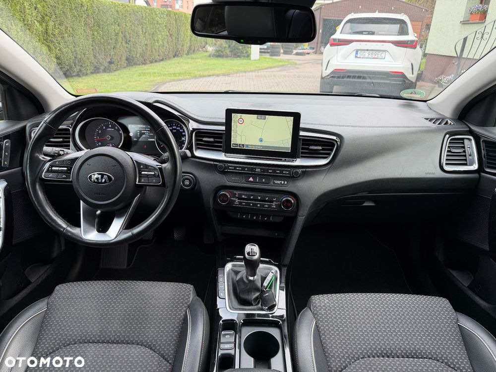 Kia Ceed 1.4 T-GDI OPF GT Line - 17