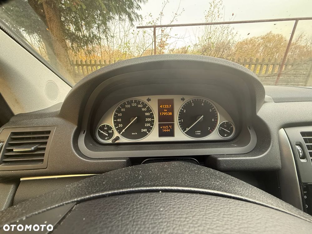 Mercedes-Benz Klasa B - 9