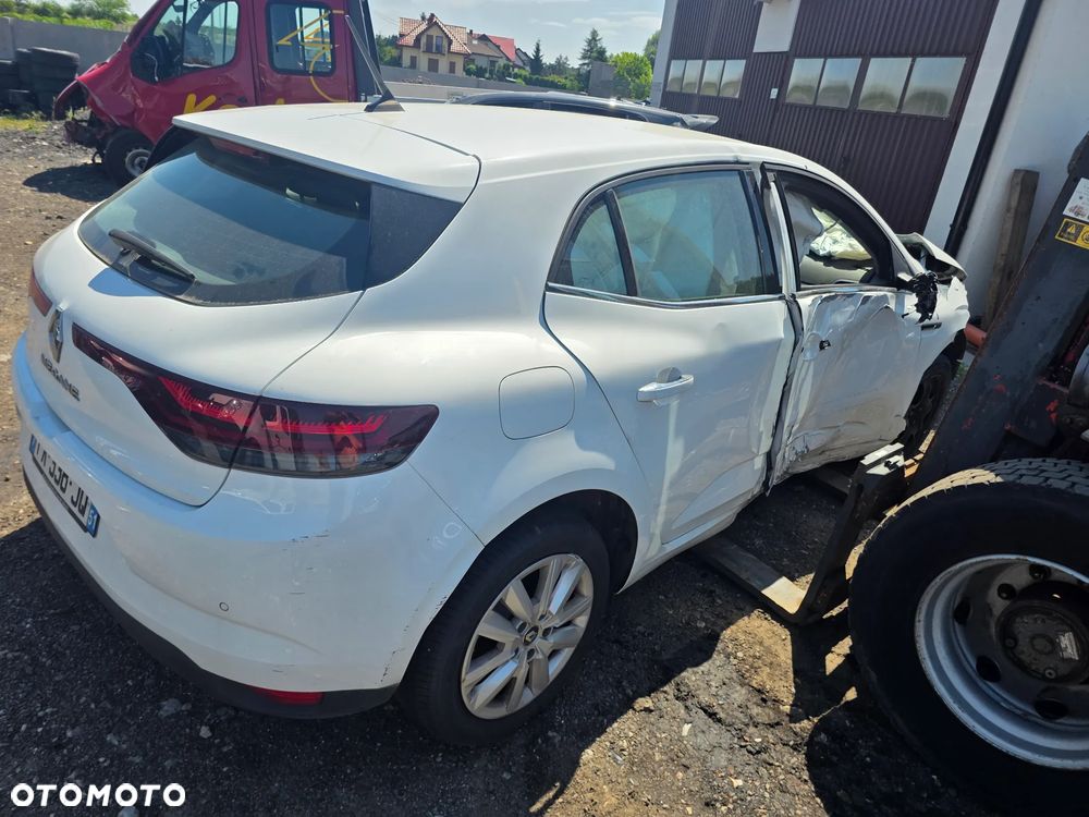 Renault Megane 1.5 Blue dCi Intens - 2
