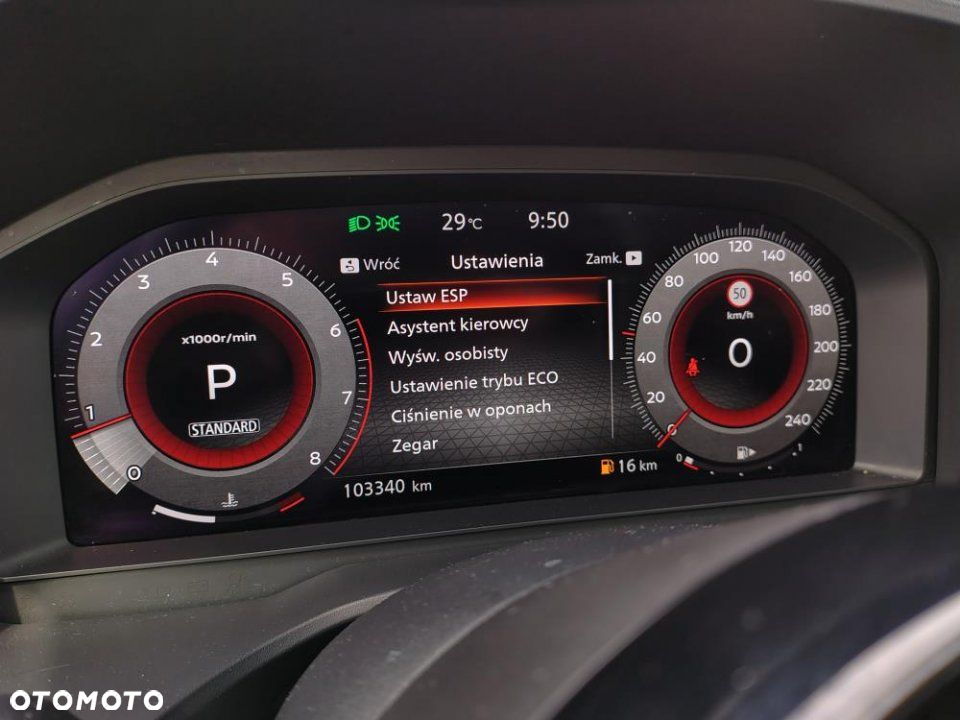 Nissan Qashqai 1.3 DIG-T N-Connecta DCT - 28