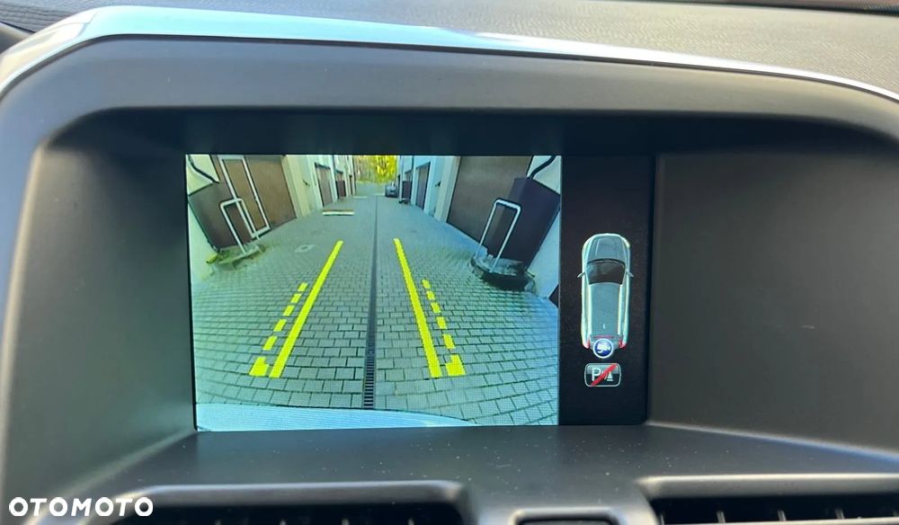 Volvo XC 60 D4 Geartronic Summum - 14