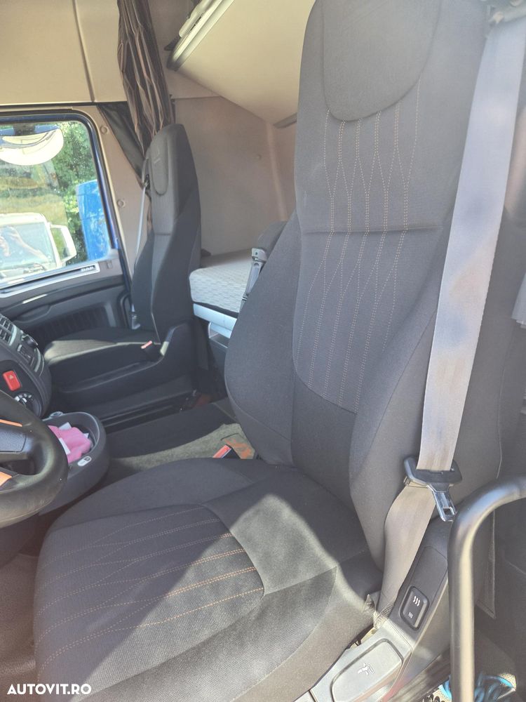 DAF XF530 6x4, 2020, 263.903km, KIT BASCULARE, Cutie viteze automata+INTARDER, 2 paturi, FRIGIDER, rulata doar in GERMANIA, carte de identitate RAR, Anvelope 80% bune, posibilitate leasing 4 ani, PROMOTIE 55.900 EUR+Tva - 17