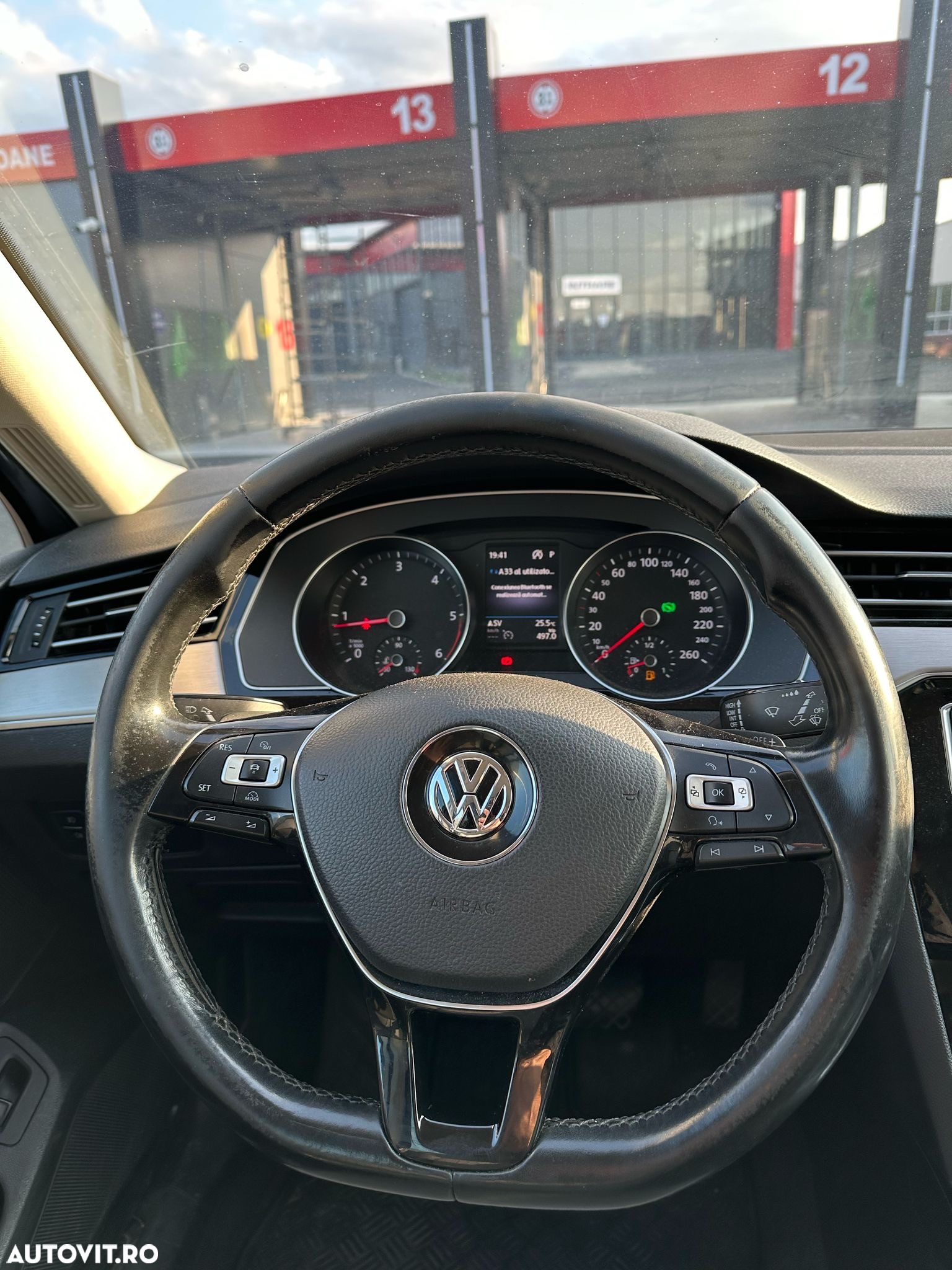 Volkswagen Passat Variant 2.0 TDI DSG Highline - 4
