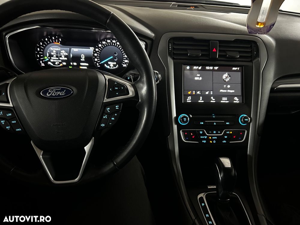 Ford Mondeo 2.0 TDCi Powershift Titanium - 12