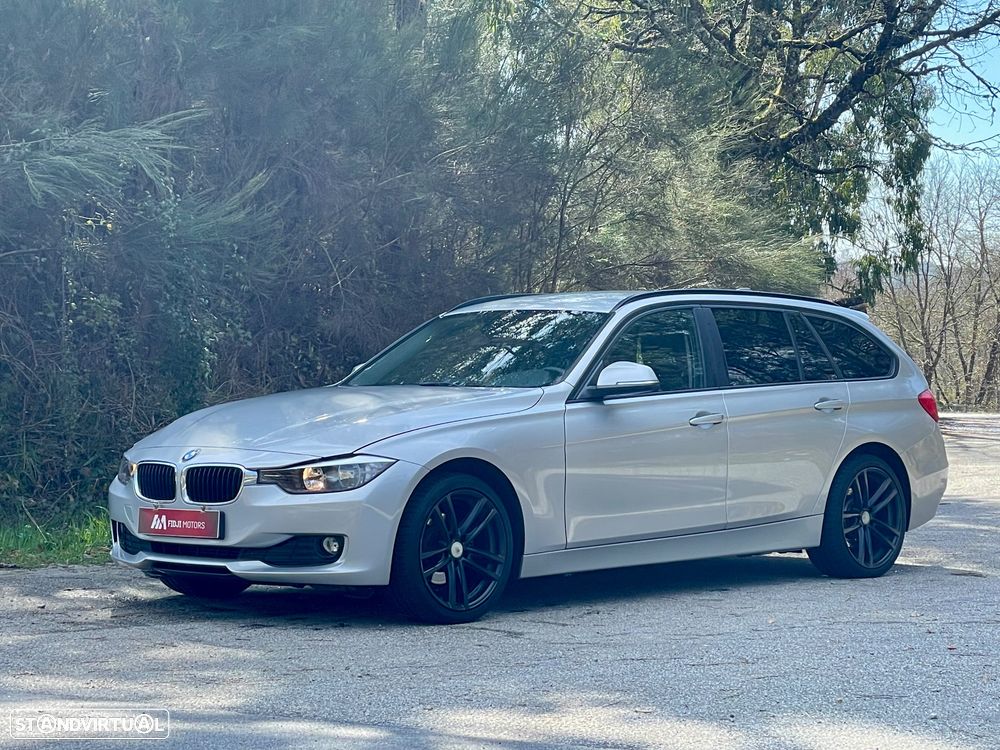 BMW 318 d Navigation Sport - 3