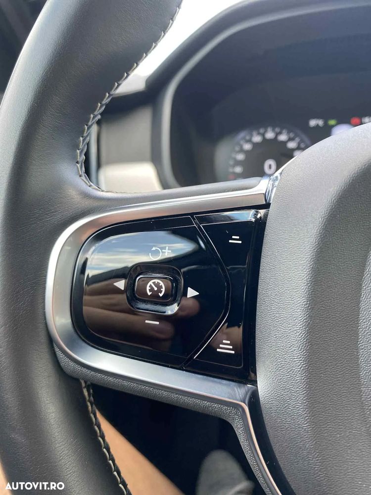 Volvo S90 T8 Twin Engine AWD Geartronic Inscription - 14