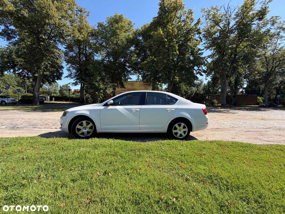 Skoda Octavia 1.4 TSI Ambition - 4
