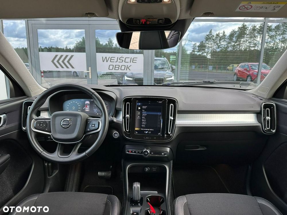 Volvo XC 40 T3 Geartronic Momentum - 10
