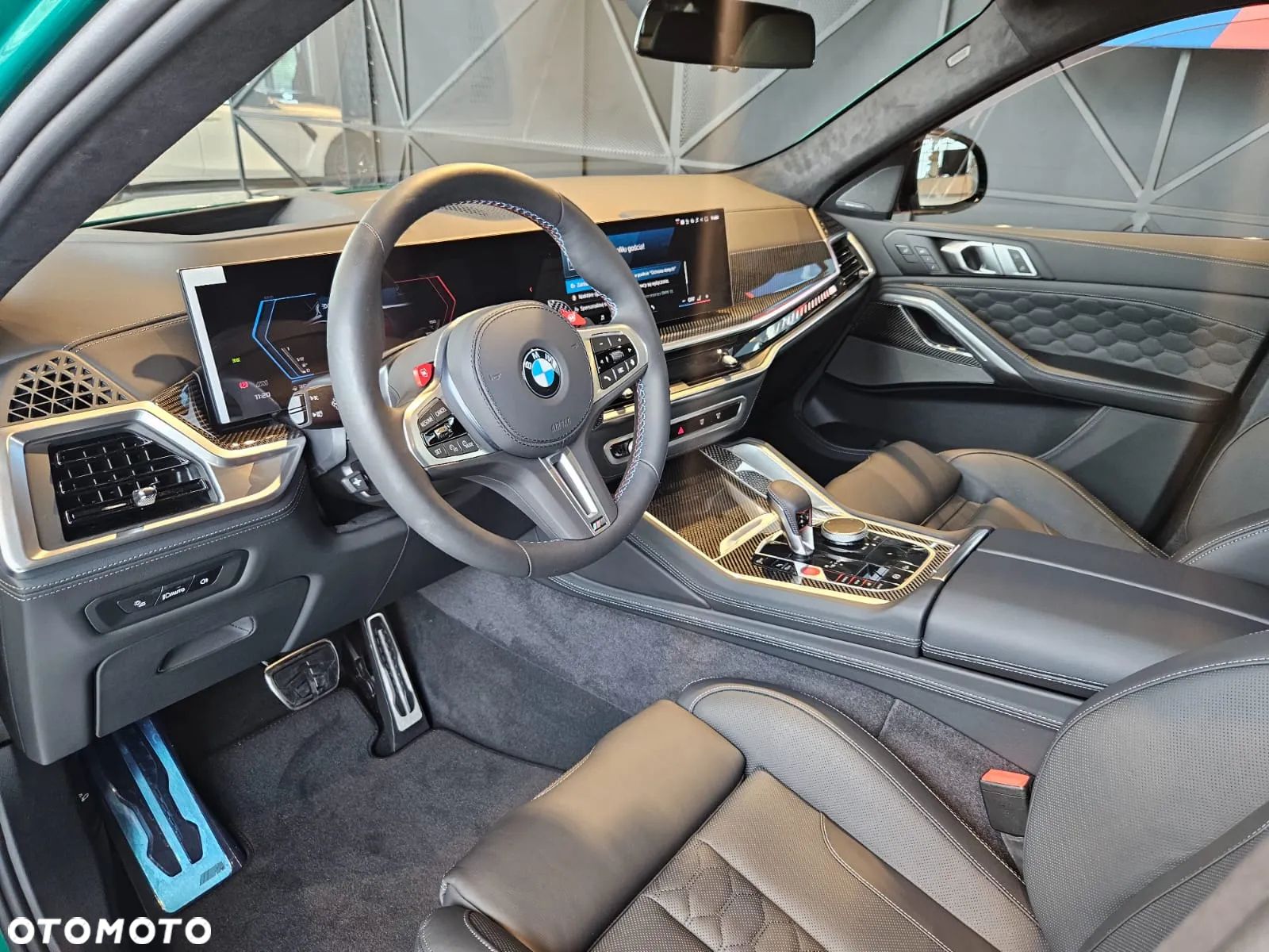 BMW X6M - 13