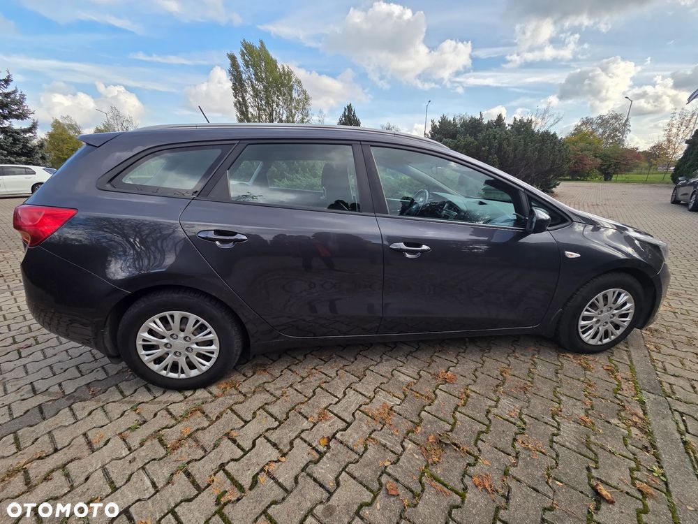 Kia Ceed - 5
