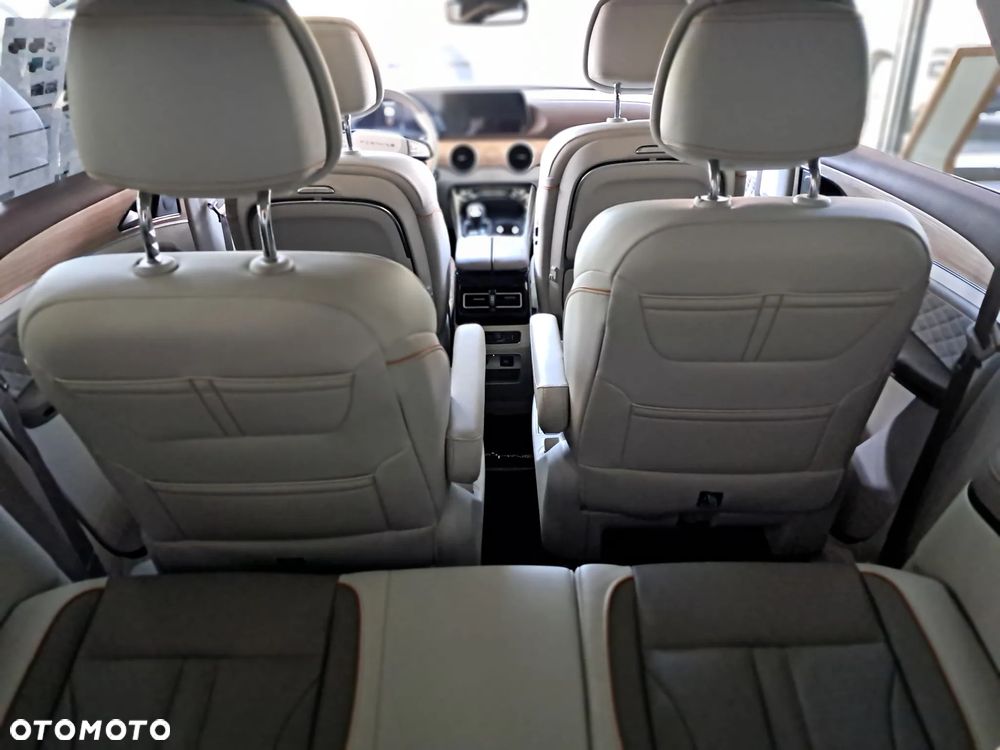 Forthing U Tour 1.5 T-GDI HEV E-CVT - 10
