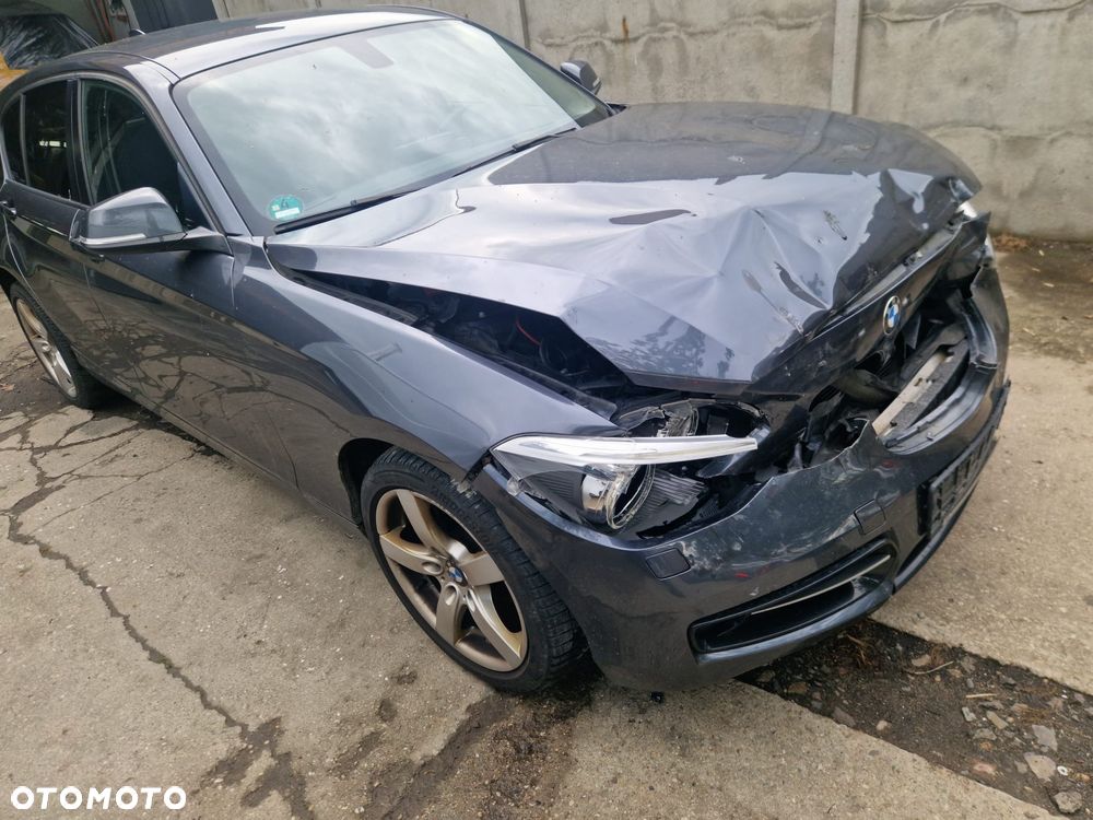 BMW Seria 1 118i Sport Line - 1