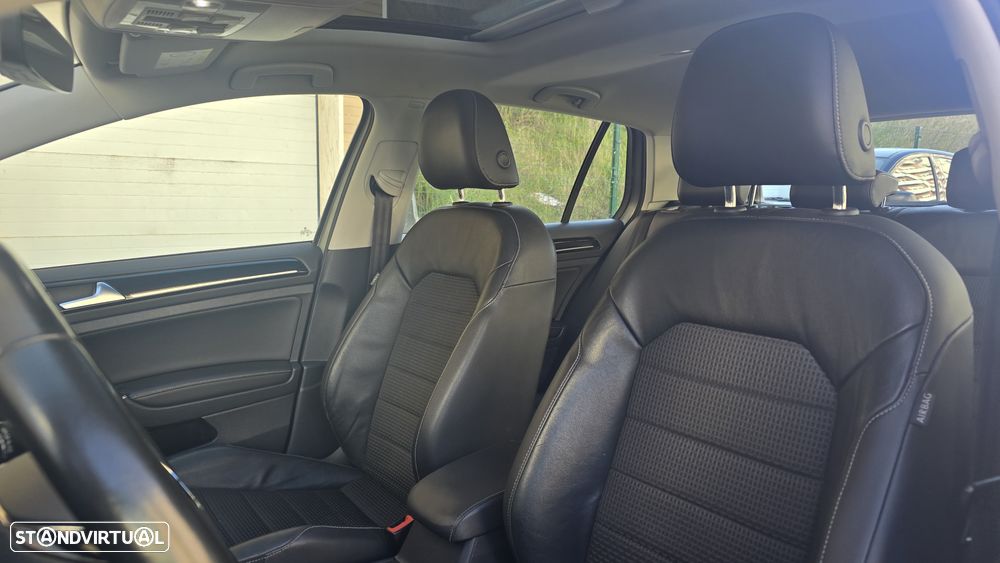 VW Golf 1.6 TDi DPF DSG Highline - 13