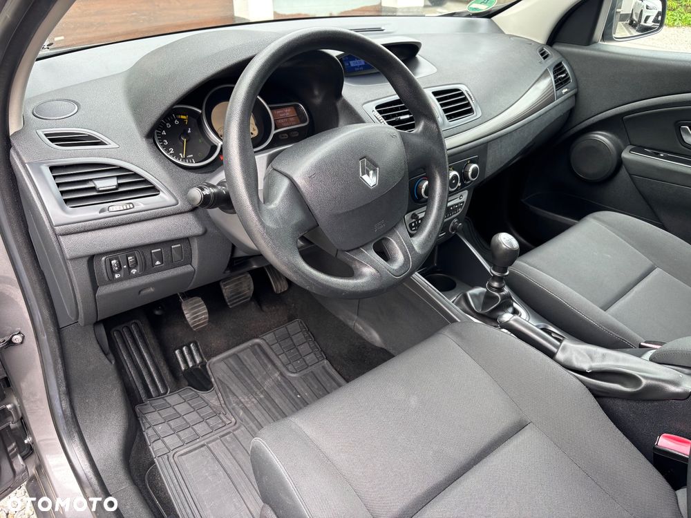 Renault Megane 1.6 16V 110 Expression - 18