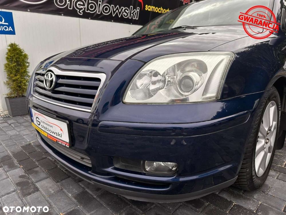 Toyota Avensis - 13