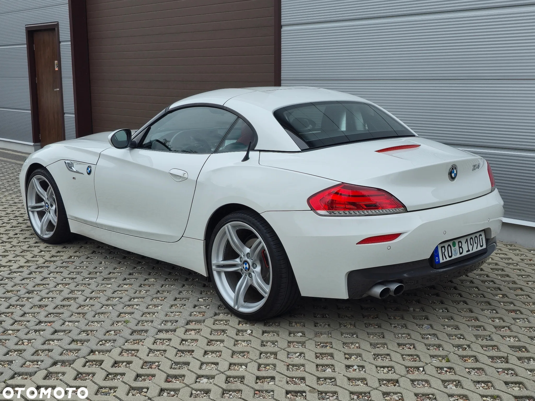 BMW Z4 sDrive30i - 17