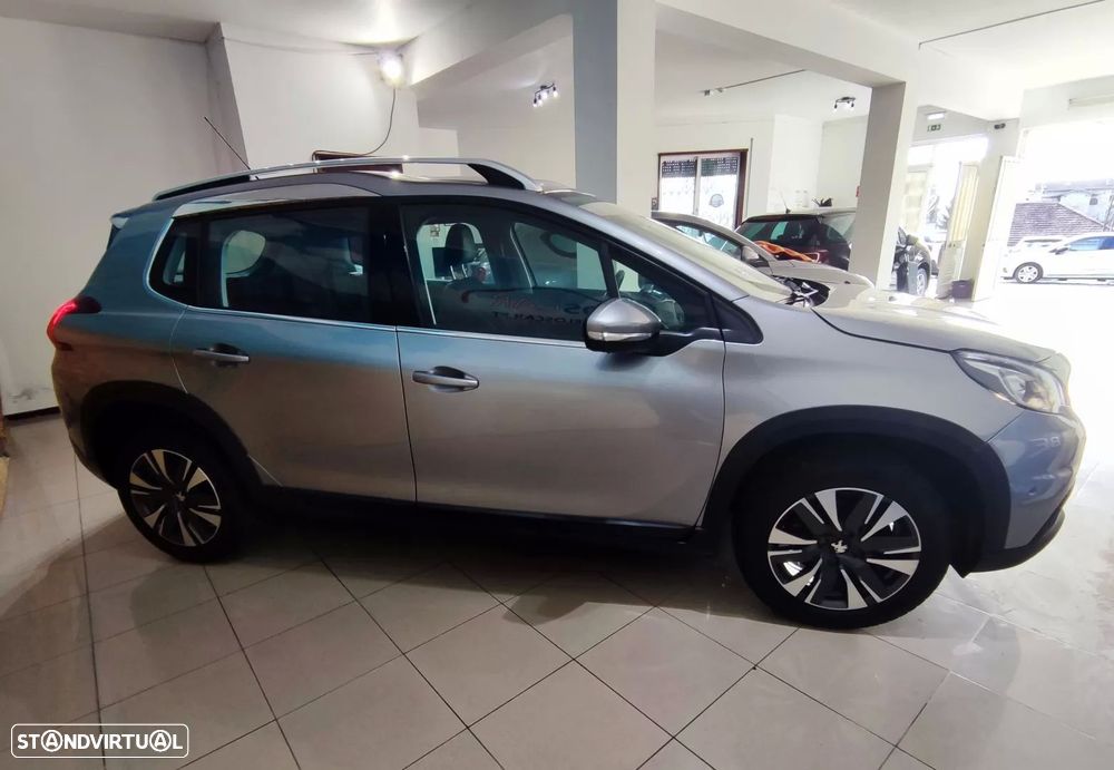 Peugeot 2008 PureTech 110 Stop&Start EAT6 Allure - 10