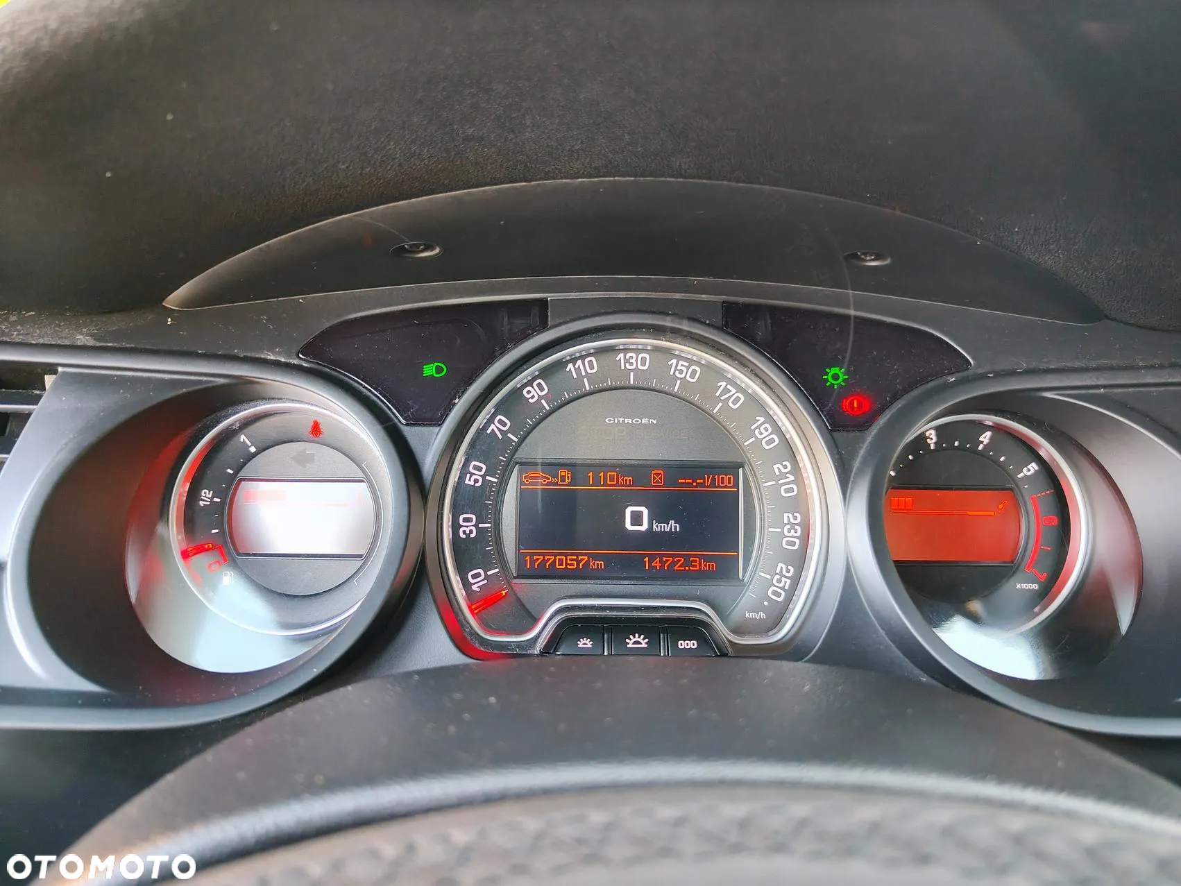 Citroën C5 2.0i 16V Exclusive - 32