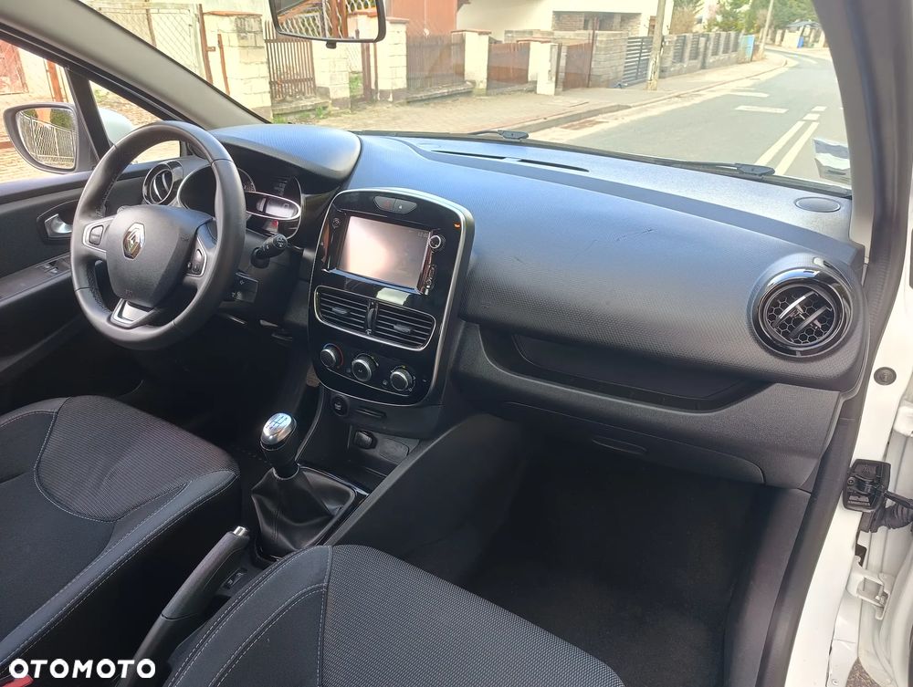 Renault Clio 1.5 dCi Alize - 8