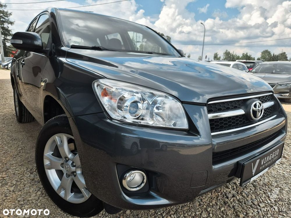 Toyota RAV4 2.0 VVT-i Premium - 2