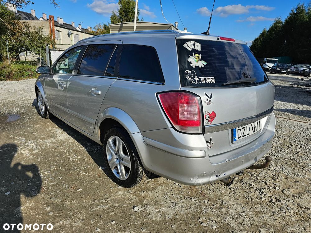 Opel Astra III 1.9 CDTI Sport - 4