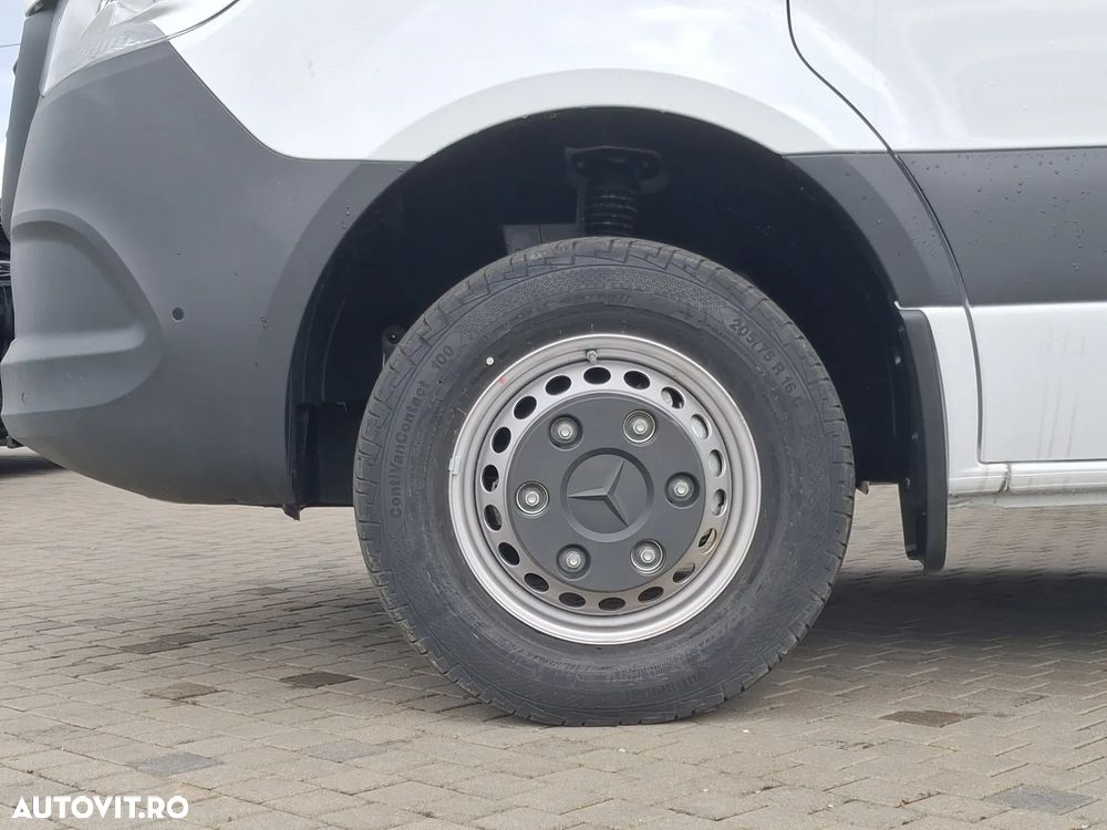 Mercedes-Benz Sprinter 517 CDI furgon extra-lung PRO - 3
