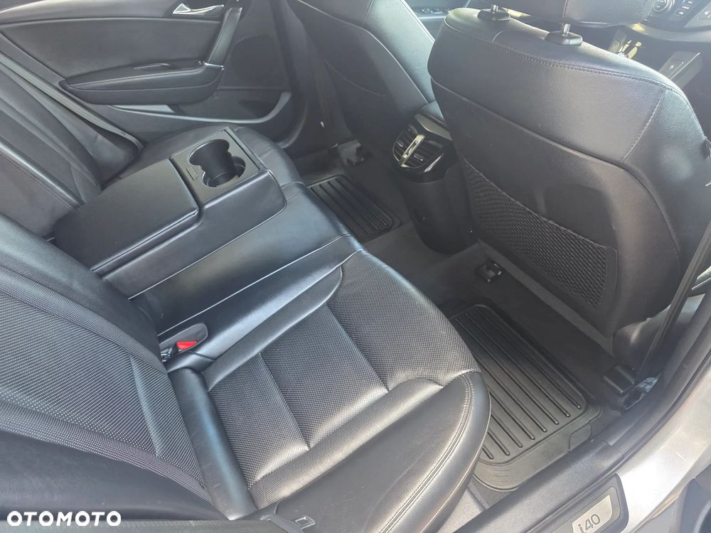 Hyundai i40 Kombi 1.7 CRDi DCT Premium - 23