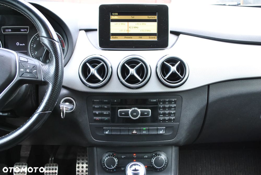 Mercedes-Benz Klasa B 200 (BlueEFFICIENCY) - 17