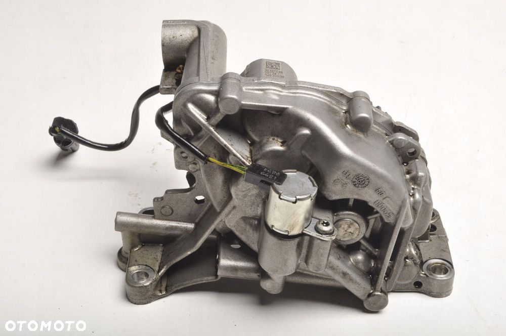 VOLVO XC60 II 2.0 16V B5 Mild-Hybrid POMPA OLEJU OLEJOWA 32137248 2019/04 - - 4