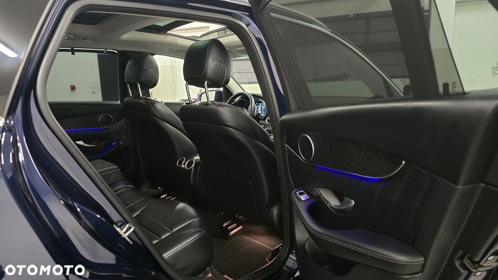Mercedes-Benz GLC 300 de 4Matic 9G-TRONIC AMG Line Plus - 8